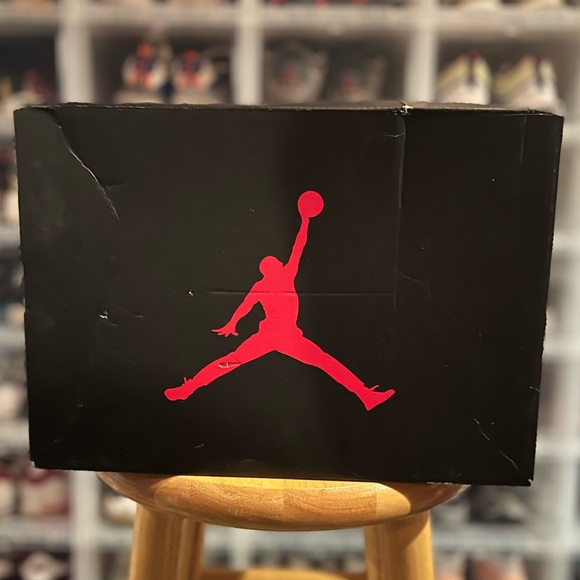 Air Jordan Retro 5 “Fire Red” - Picture 6 of 6